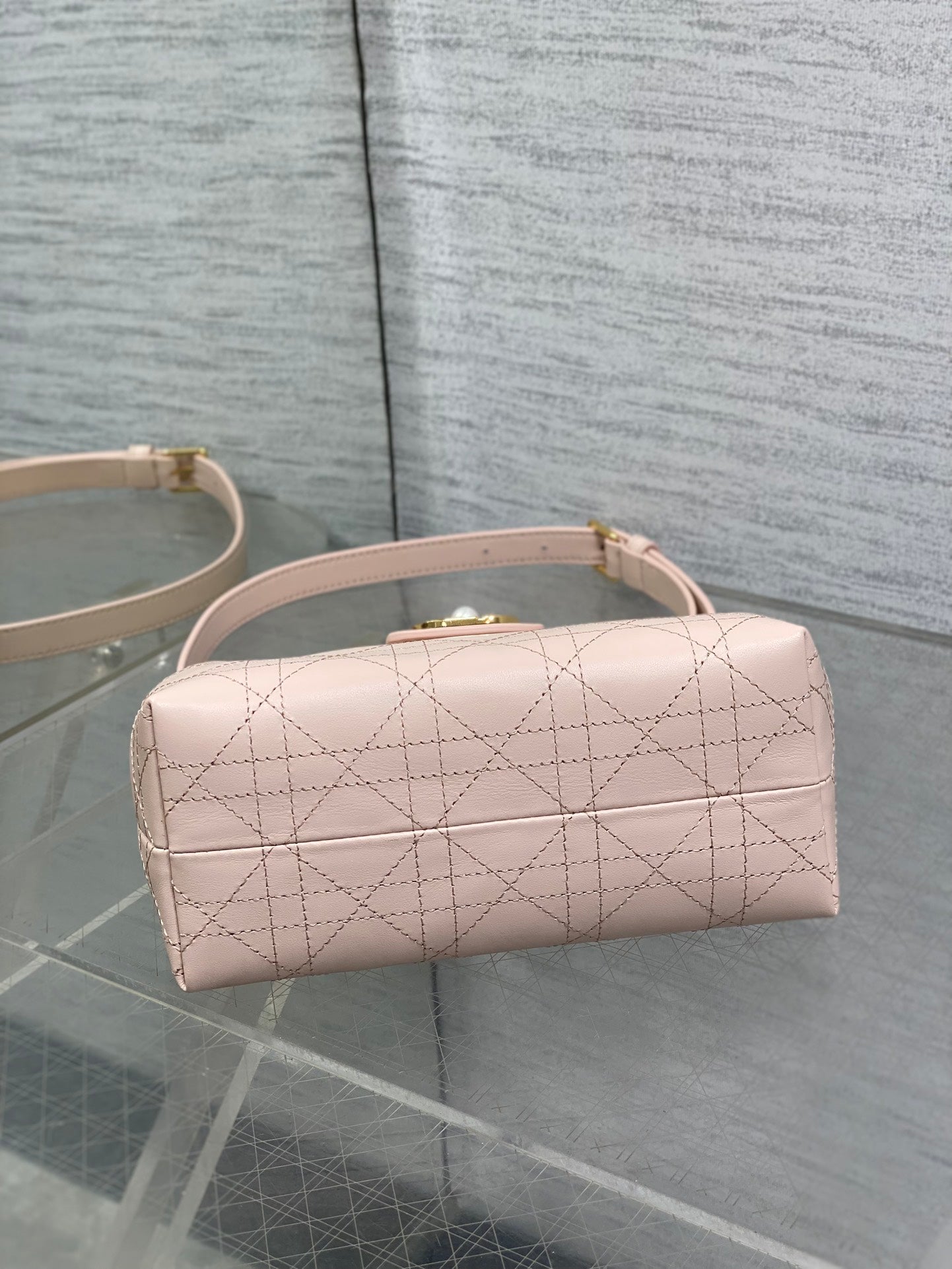 CD New Product; Pearl Link Bag