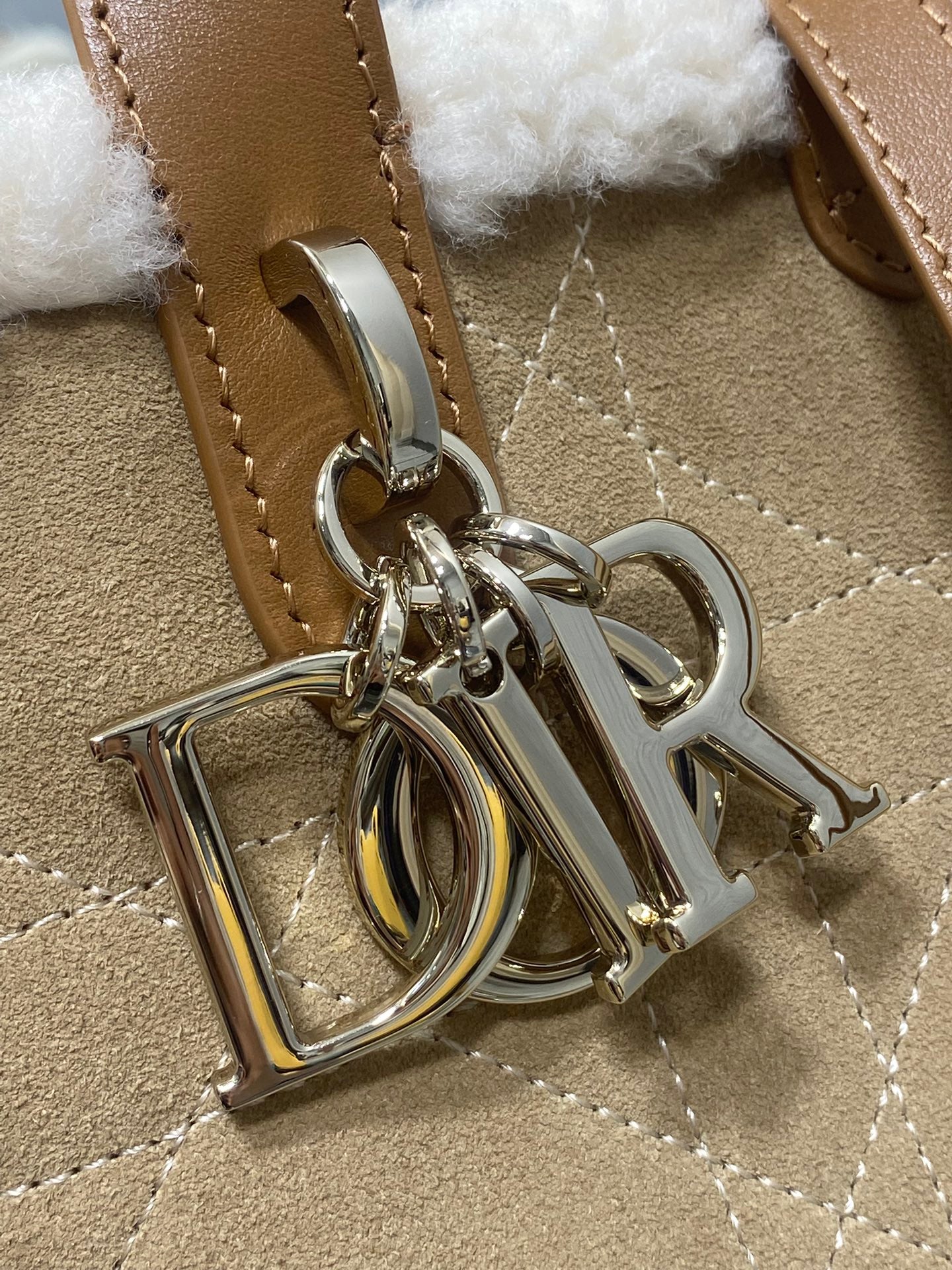 CD New Products Vertical Series Bags