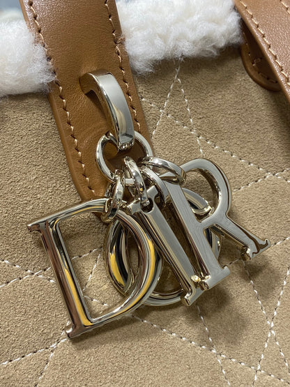 CD New Products Vertical Series Bags