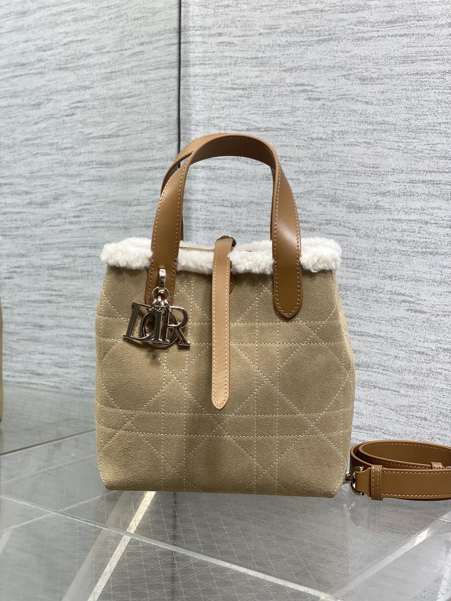 CD New Products Vertical Series Bags