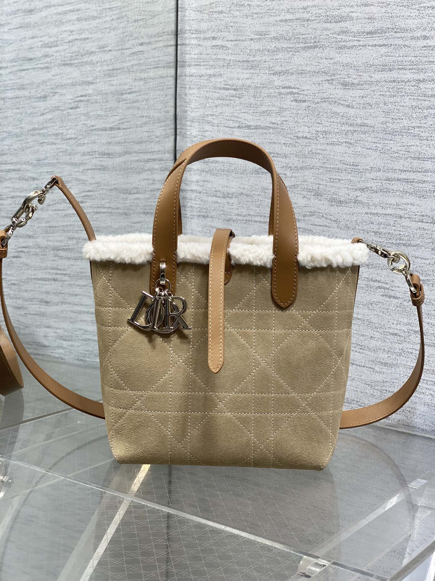 CD New Products Vertical Series Bags