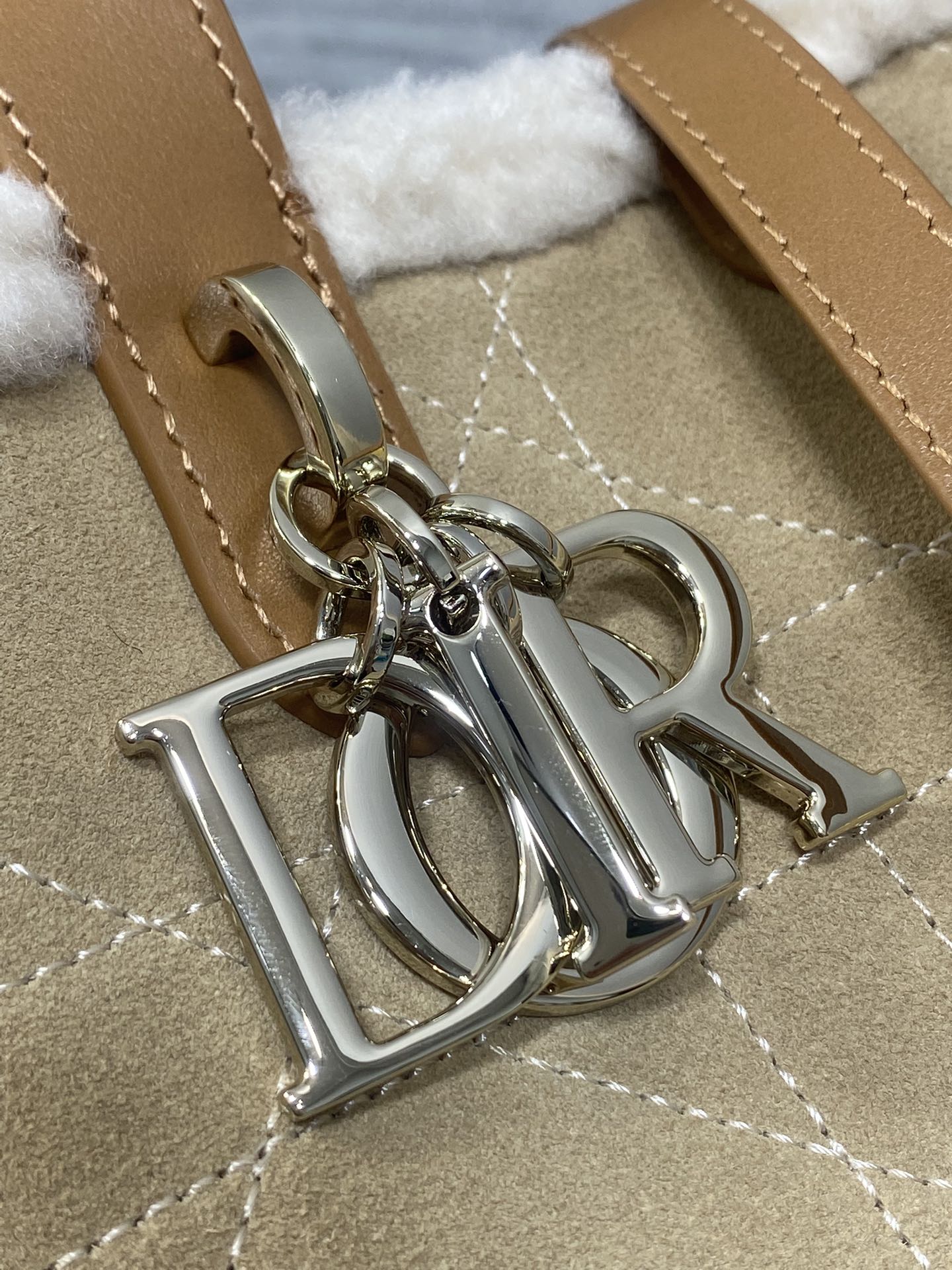 CD New Products Vertical Series Bags