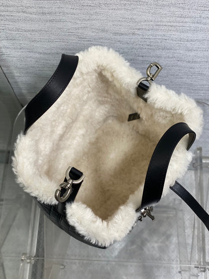 CD New Products Vertical Series Bags