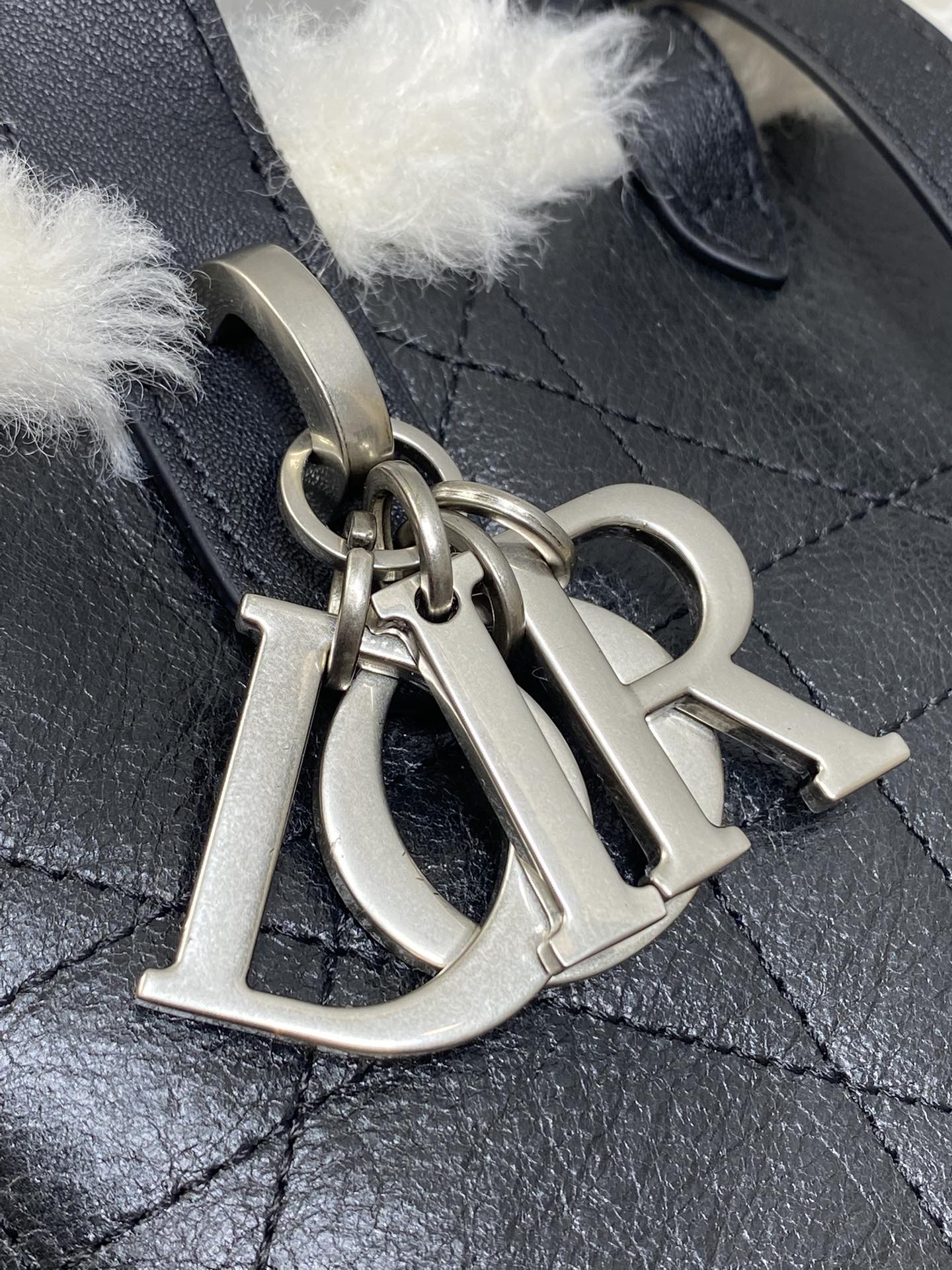 CD New Products Vertical Series Bags