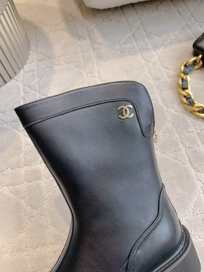 Chan New platform ankle boots