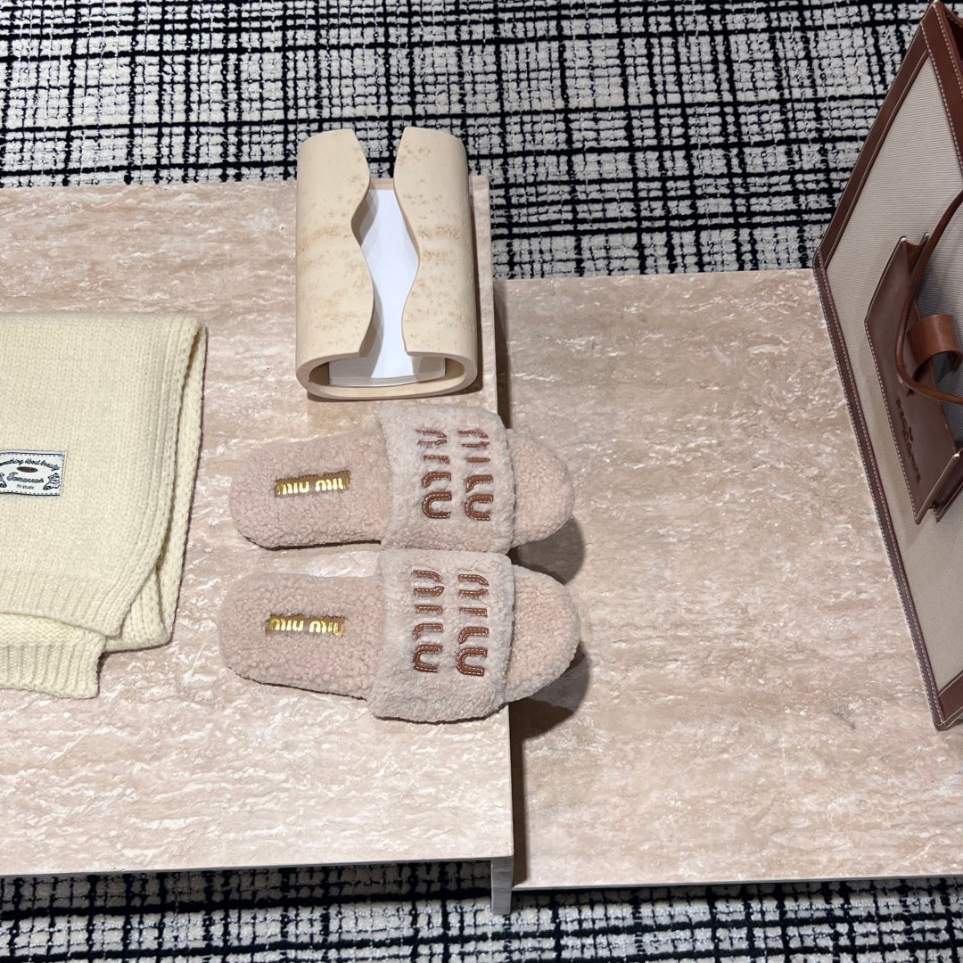 Miu New Lazy slippers
