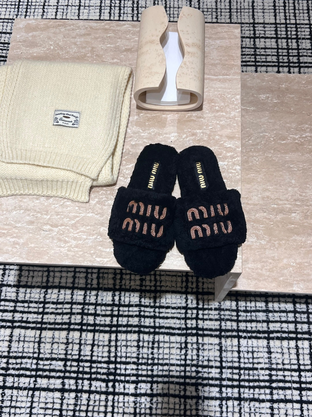 Miu New Lazy slippers
