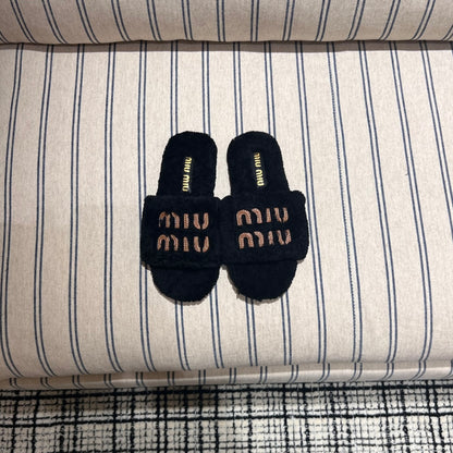 Miu New Lazy slippers