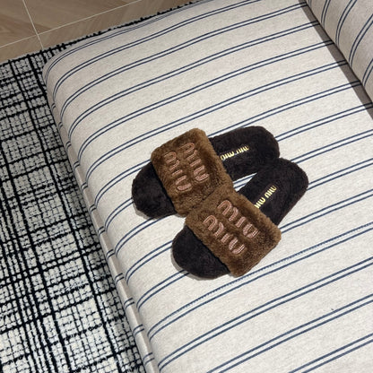 Miu New Lazy slippers