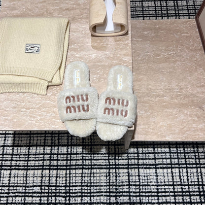 Miu New Lazy slippers