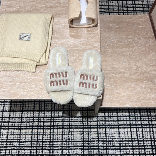 Miu New Lazy slippers