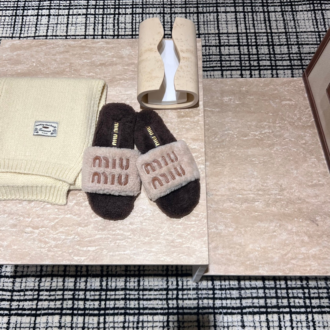 Miu New Lazy slippers