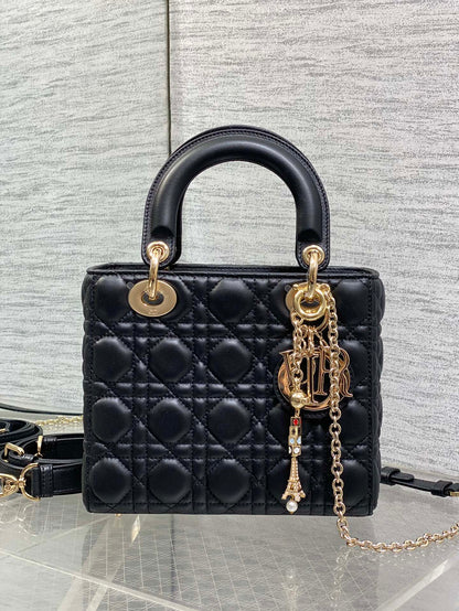 CD new product Daphne bag