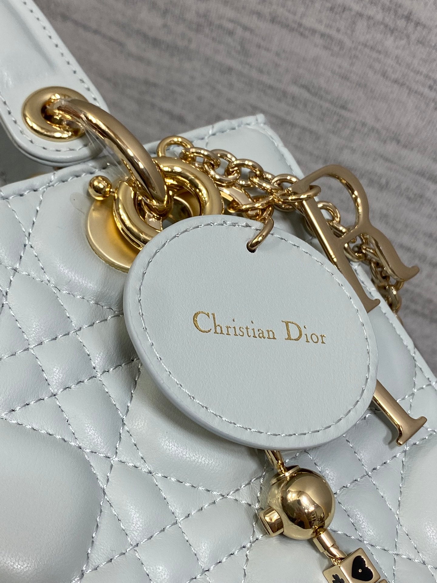 CD new product Daphne bag