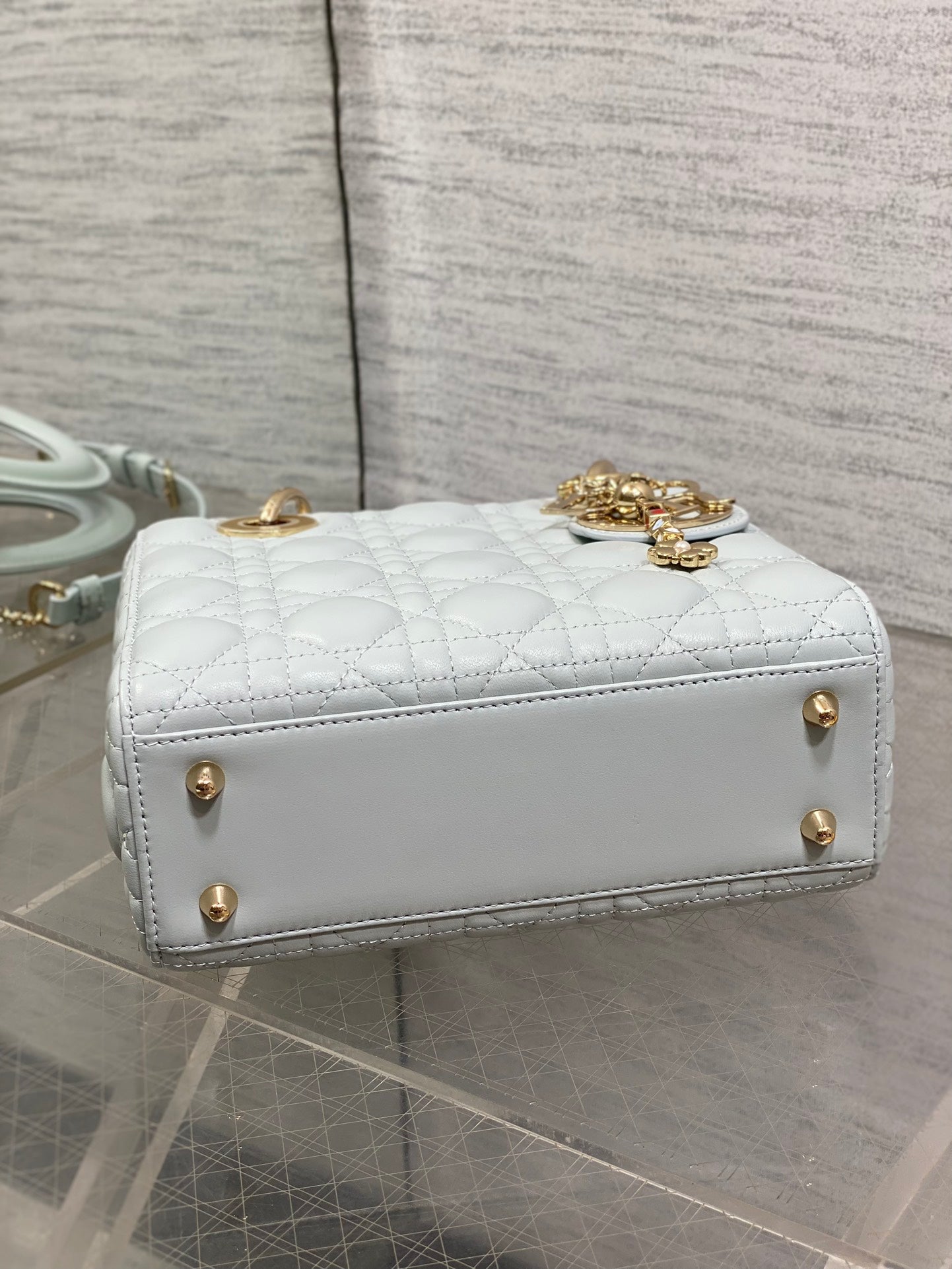 CD new product Daphne bag