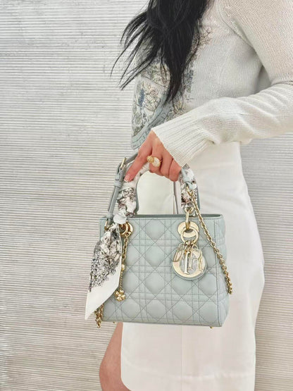 CD new product Daphne bag