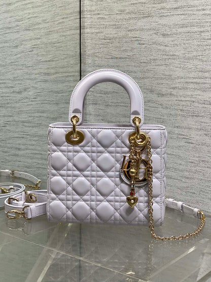 CD new product Daphne bag