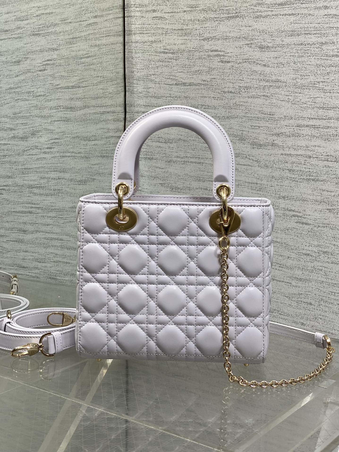 CD new product Daphne bag