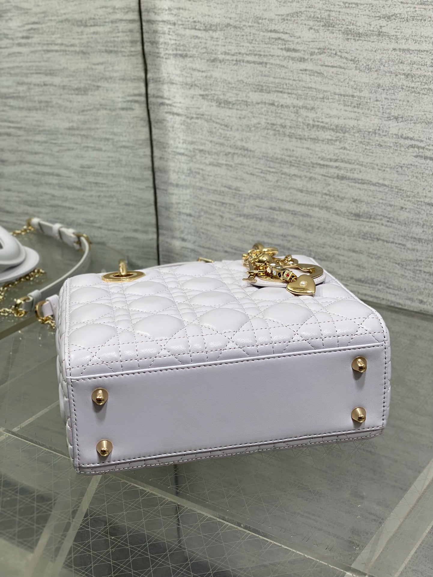 CD new product Daphne bag