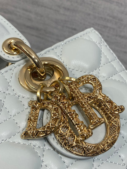 CD new product Daphne bag