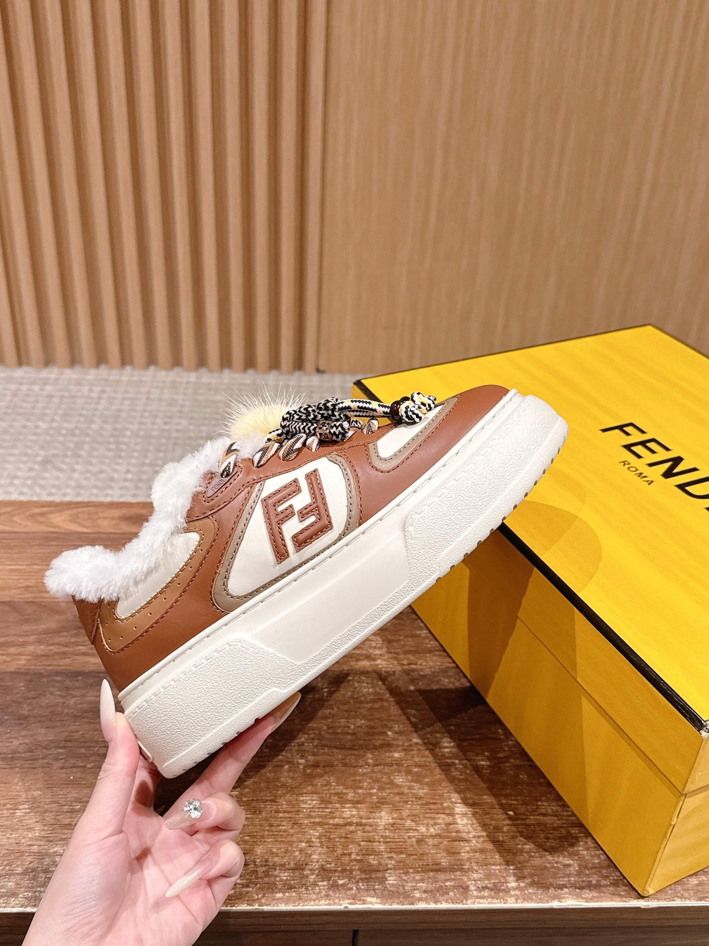 Fen New platform casual shoes