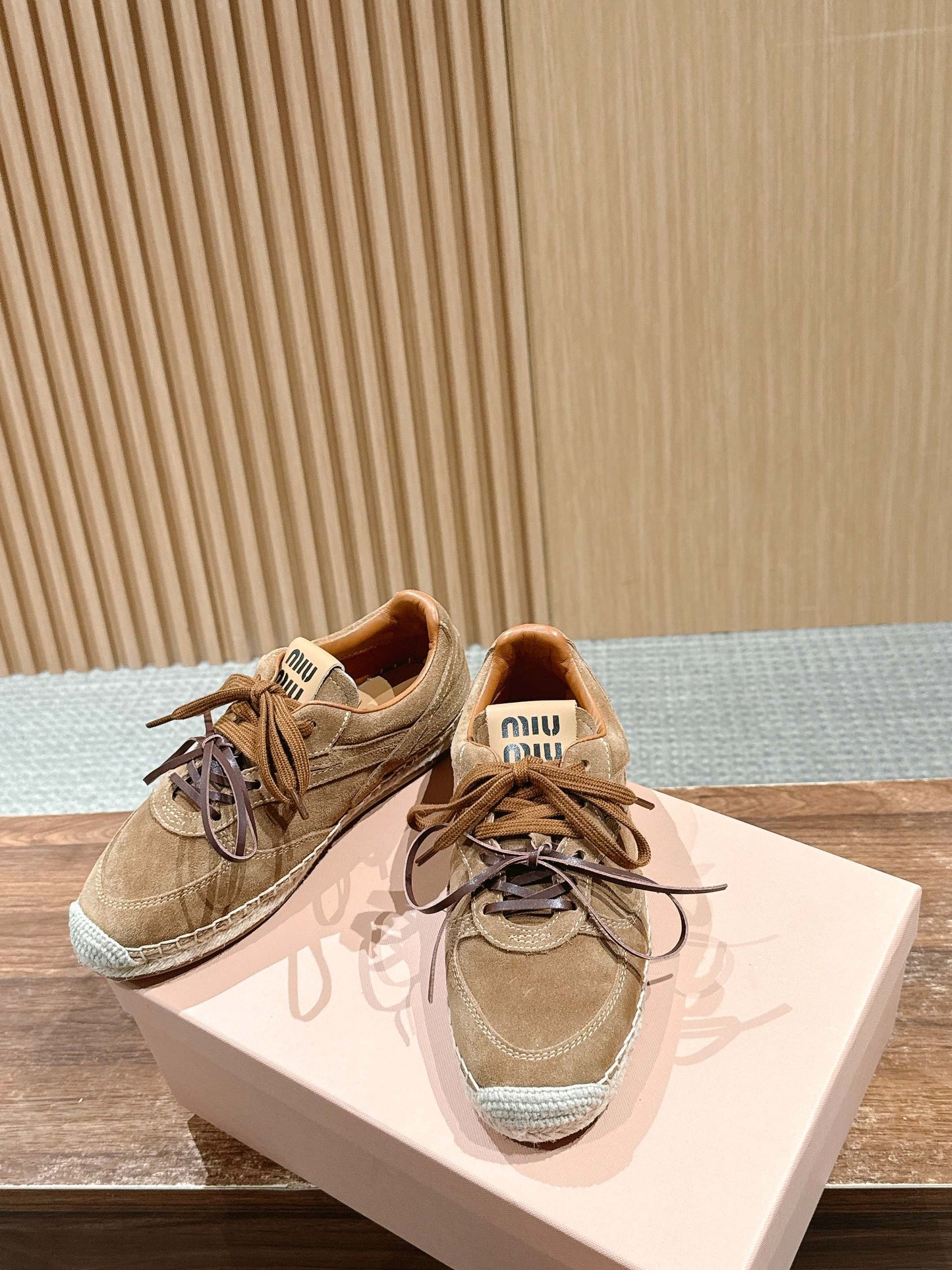 Miu New fisherman shoes