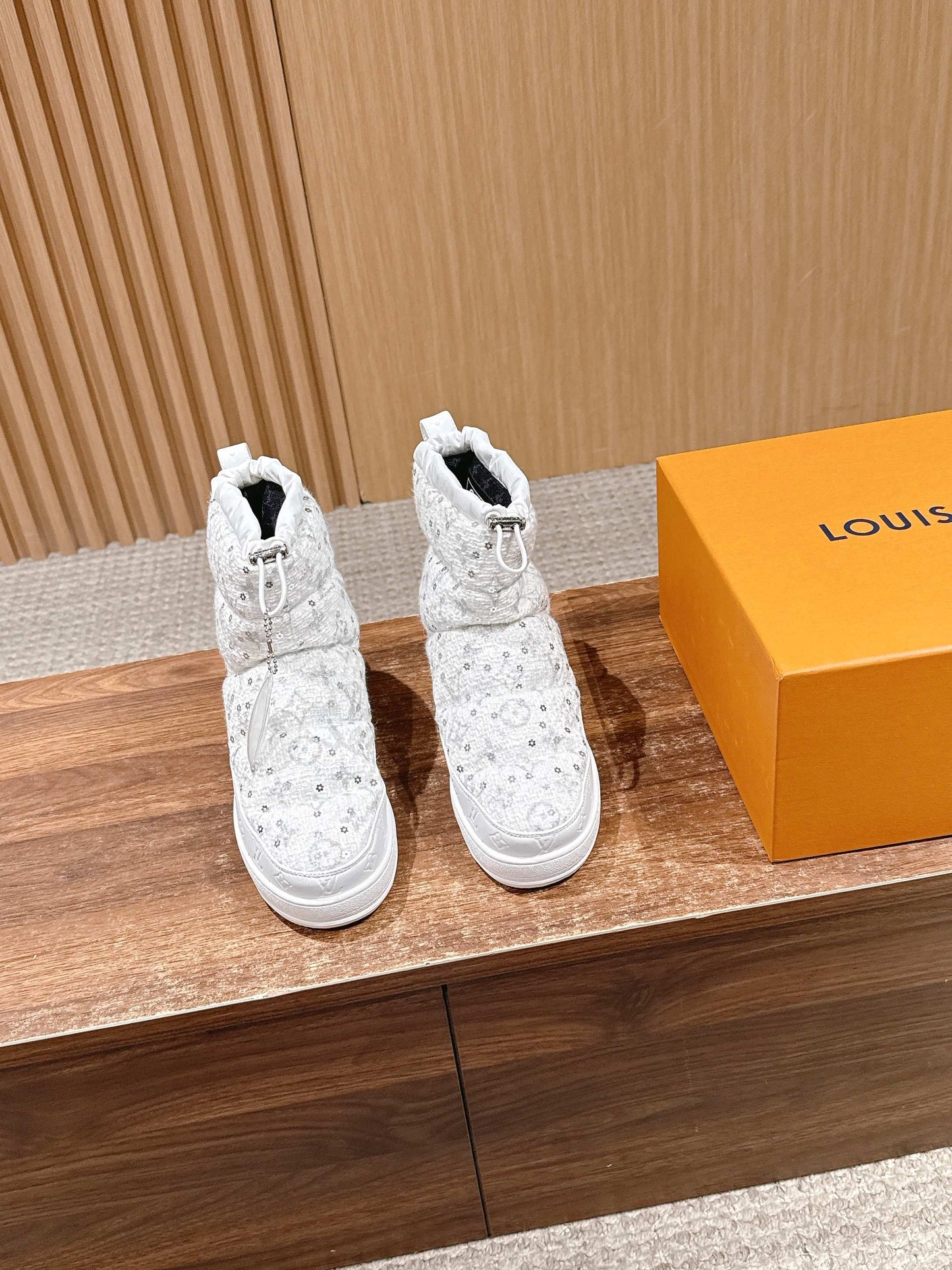 Louis New snow boots