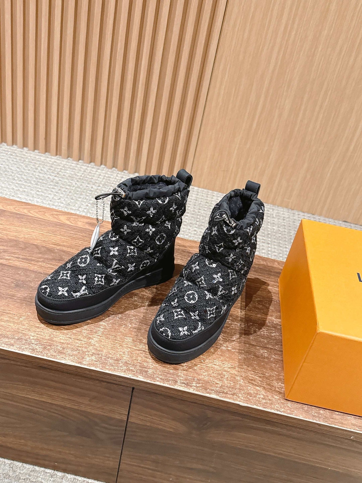 Louis New snow boots