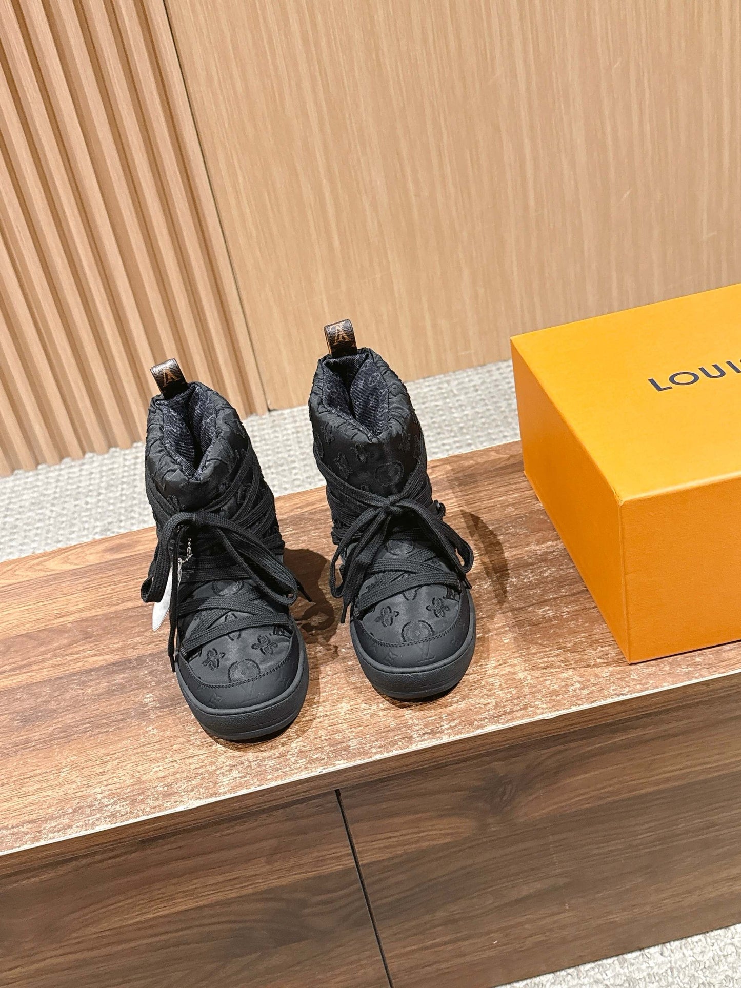 Louis New snow boots