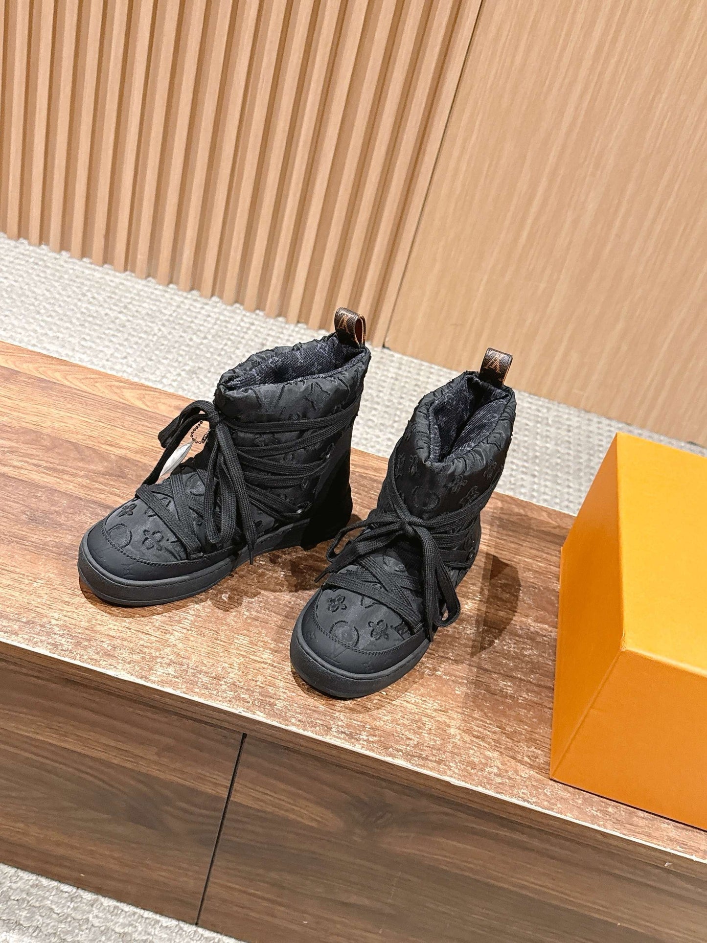 Louis New snow boots