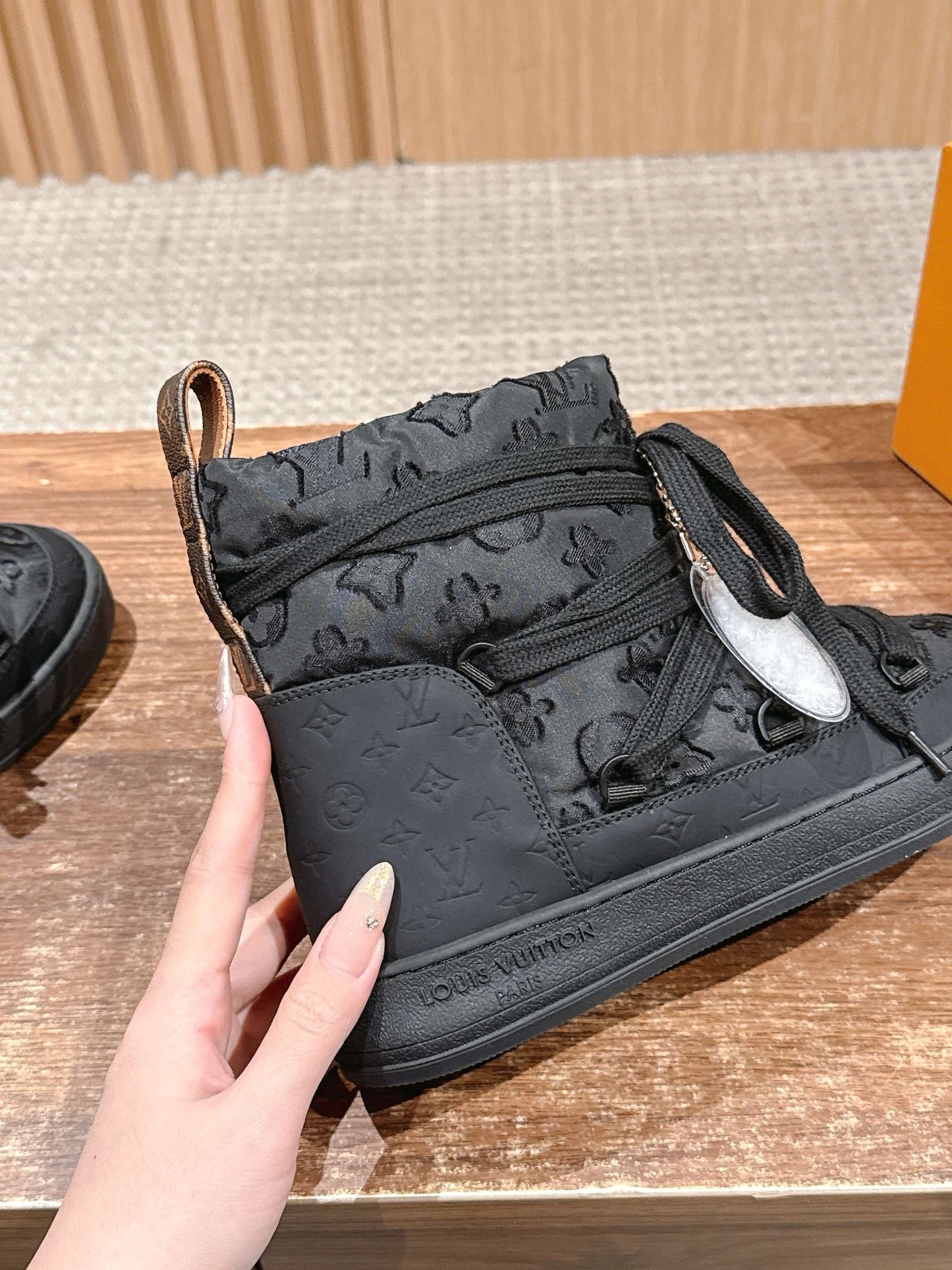 Louis New snow boots