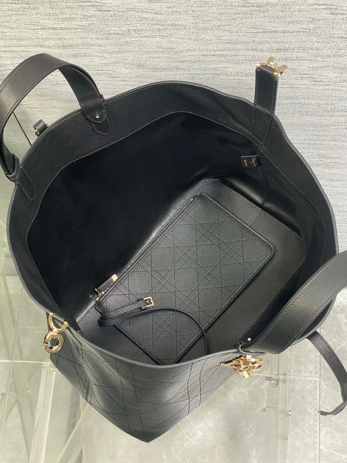 CD new product bucket bag
