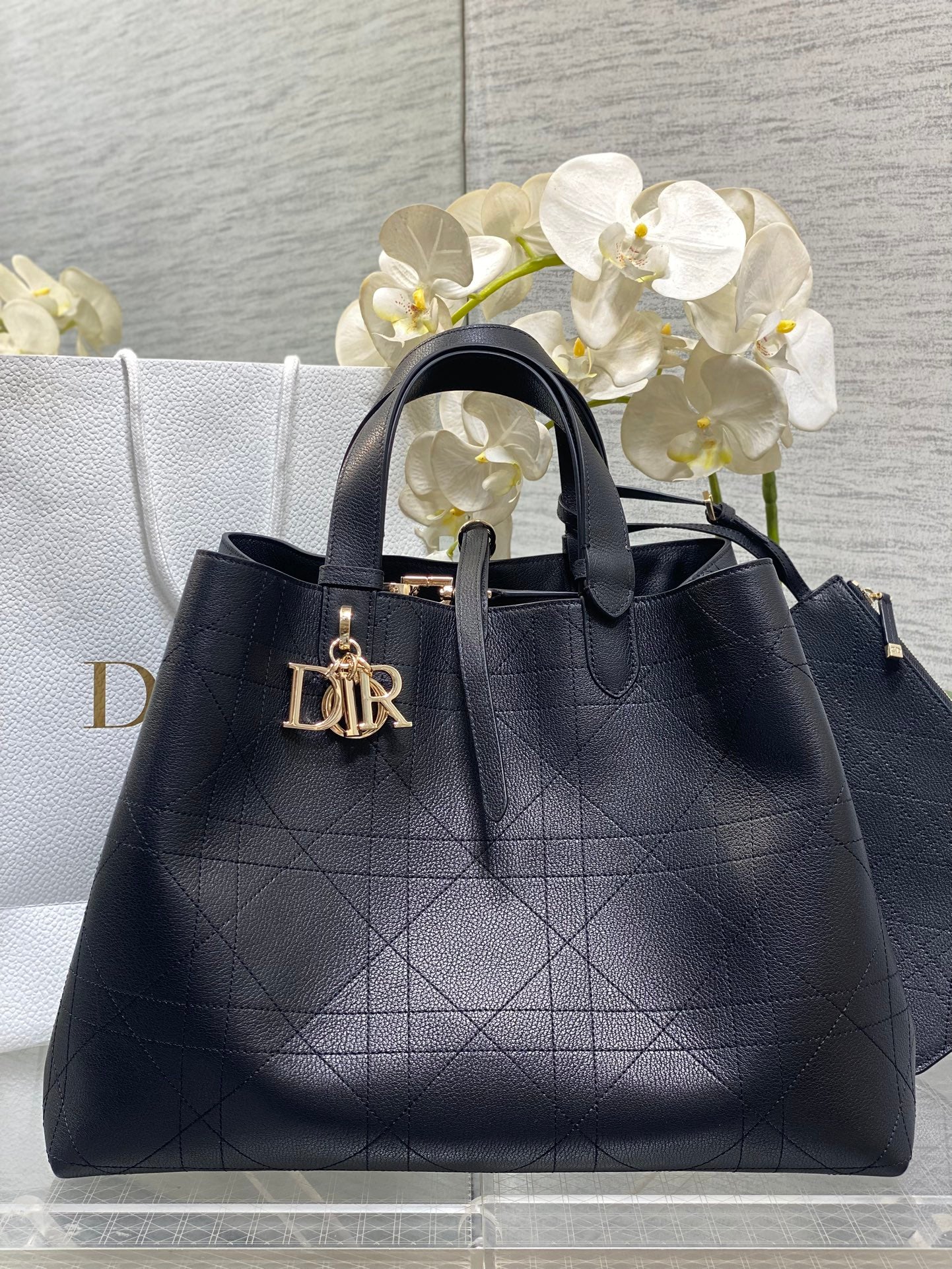 CD new product bucket bag