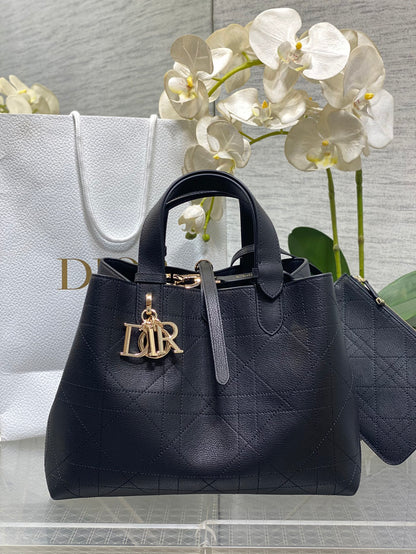 CD new product bucket bag