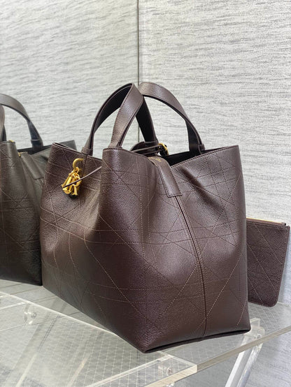 CD new product bucket bag