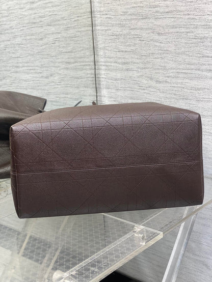 CD new product bucket bag