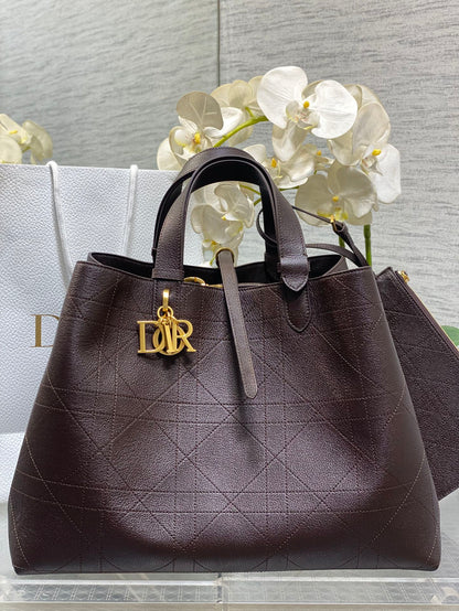 CD new product bucket bag