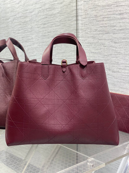 CD new product bucket bag