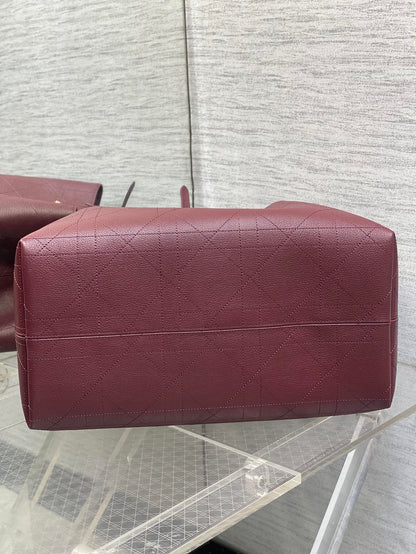 CD new product bucket bag