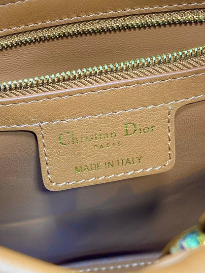 CD New Product Bow Tie Handbag