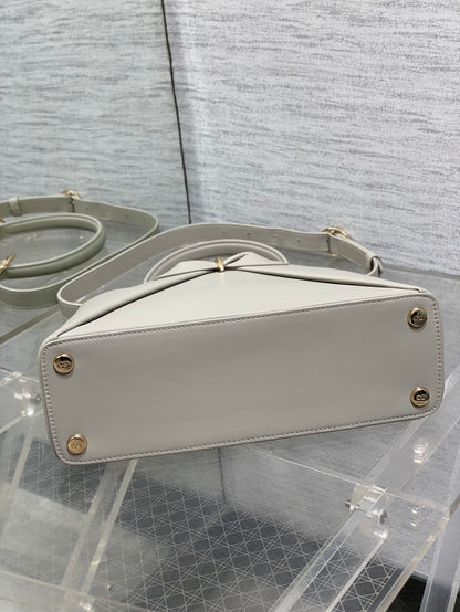 CD New Product Bow Tie Handbag