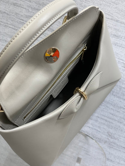 CD New Product Bow Tie Handbag