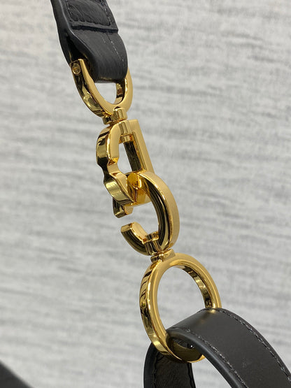 CD new single shoulder bag