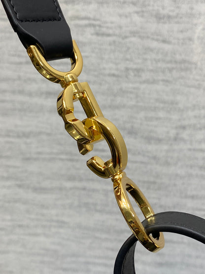 CD new single shoulder bag