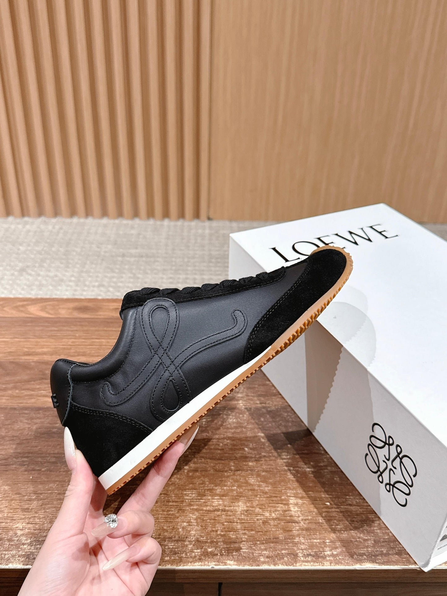 𝐋oew New sports shoes