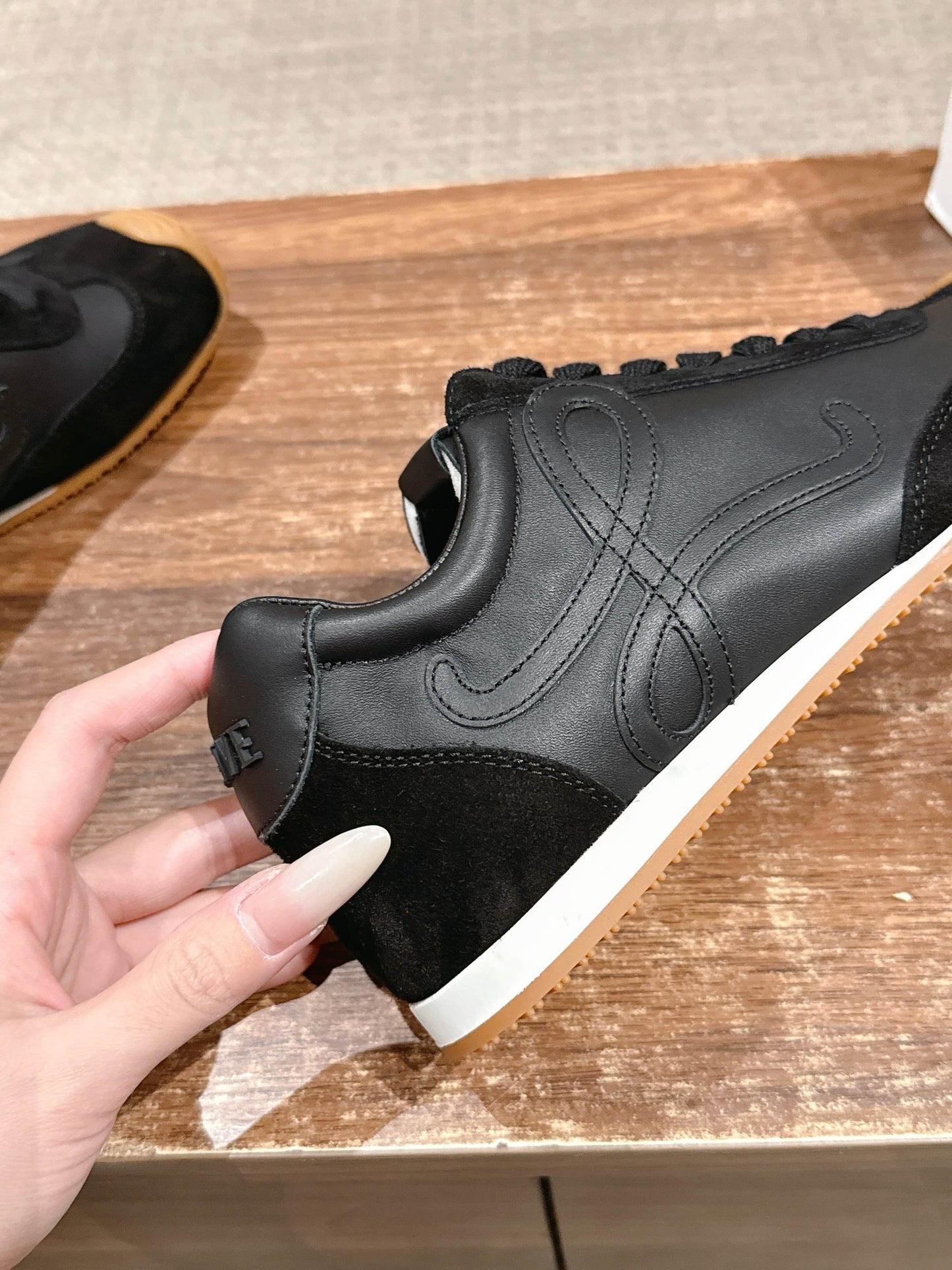 𝐋oew New sports shoes