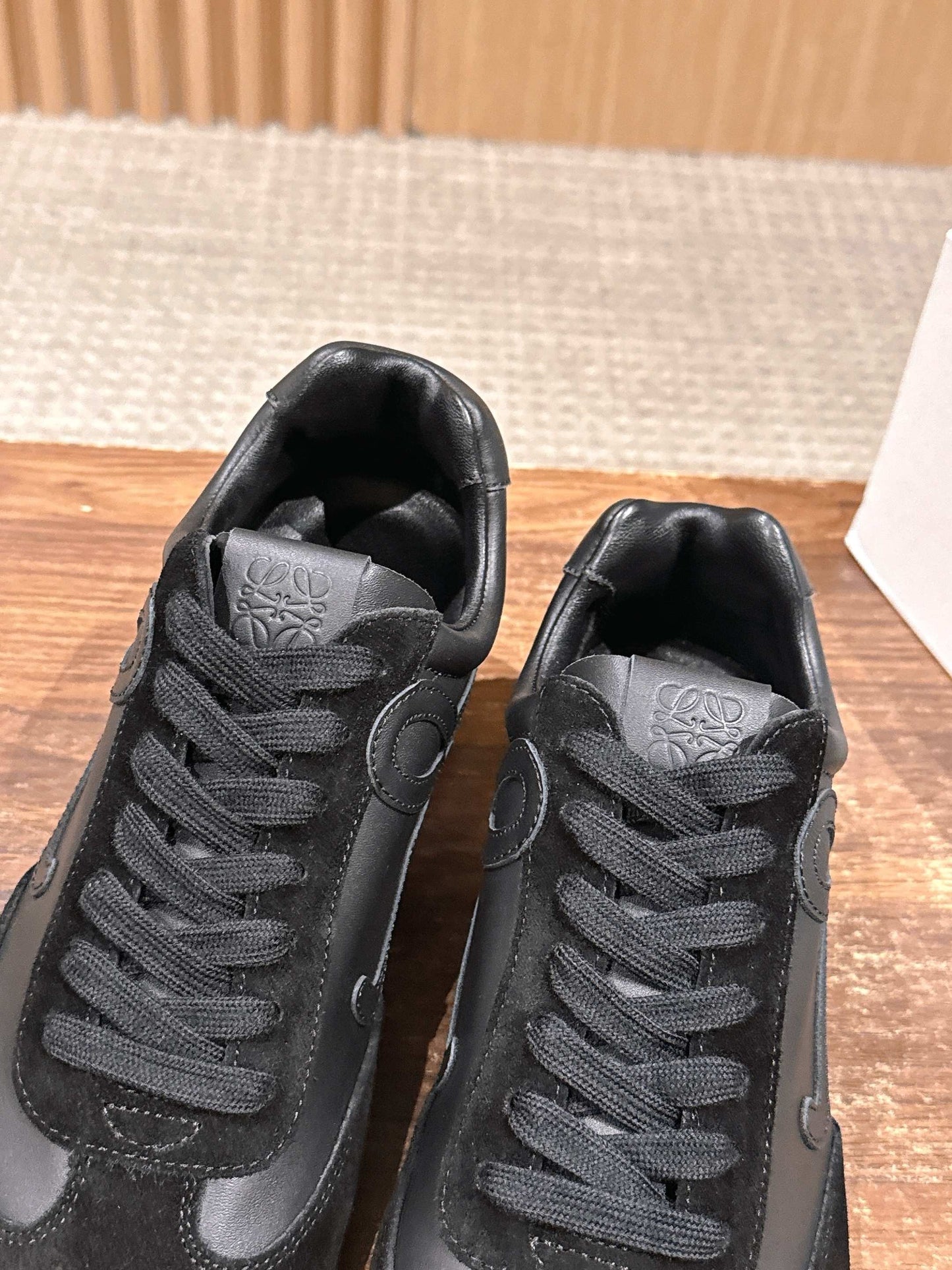 𝐋oew New sports shoes