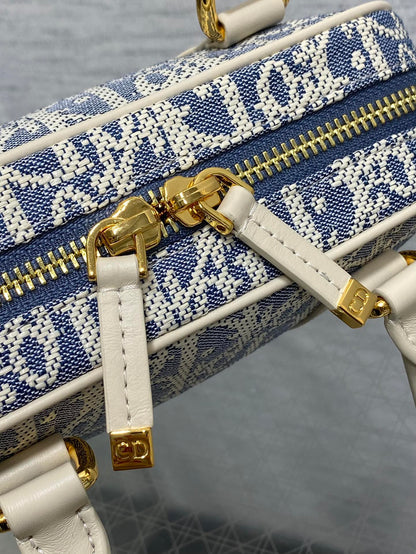 CD new single shoulder bag