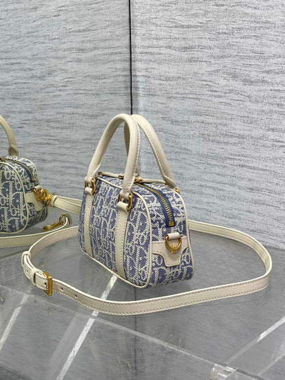 CD new single shoulder bag