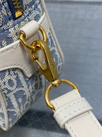 CD new single shoulder bag